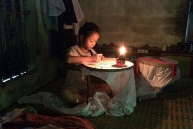 Thôn Thanh Sơn vui đón “mặt trời trong đêm”