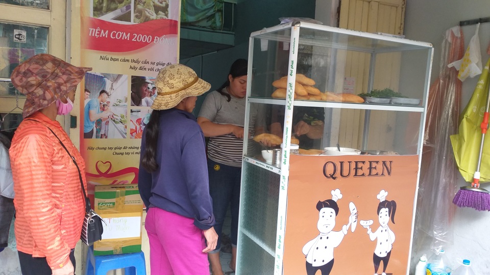 Tiệm bánh mì 0 đồng của chàng trai 9X - 3 Tiệm bánh mì 0 đồng của chàng trai 9X - 3