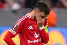 Man Utd rao bán toàn bộ đội hình sau thất bại cay đắng ở Europa League