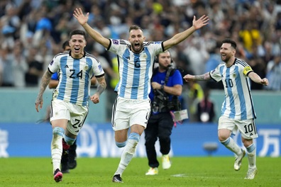 Thắng Hà Lan trên chấm luân lưu, Argentina tiến vào bán kết