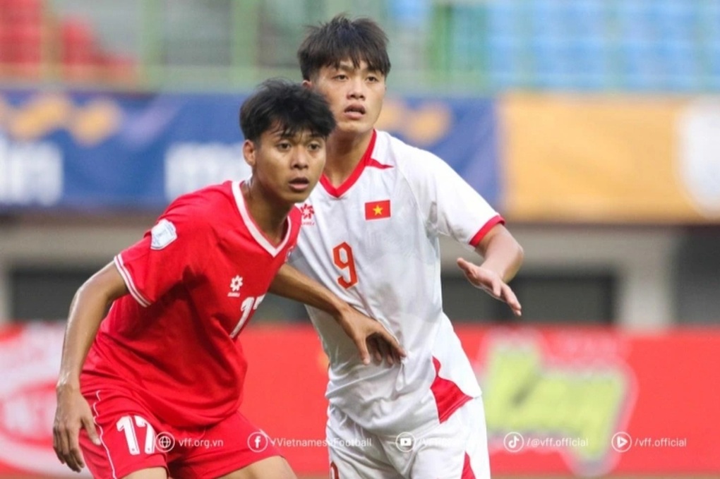 L'équipe U23 du Vietnam a reçu de mauvaises nouvelles de manière inattendue avant le match décisif contre l'équipe U23 du Cambodge - 2 U23 Việt Nam bất ngờ nhận tin dữ trước trận quyết chiến gặp U23 Campuchia - 2