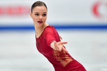 Loena Hendrickx: "Nữ hoàng băng giá" đốn tim khán giả Olympic 2022