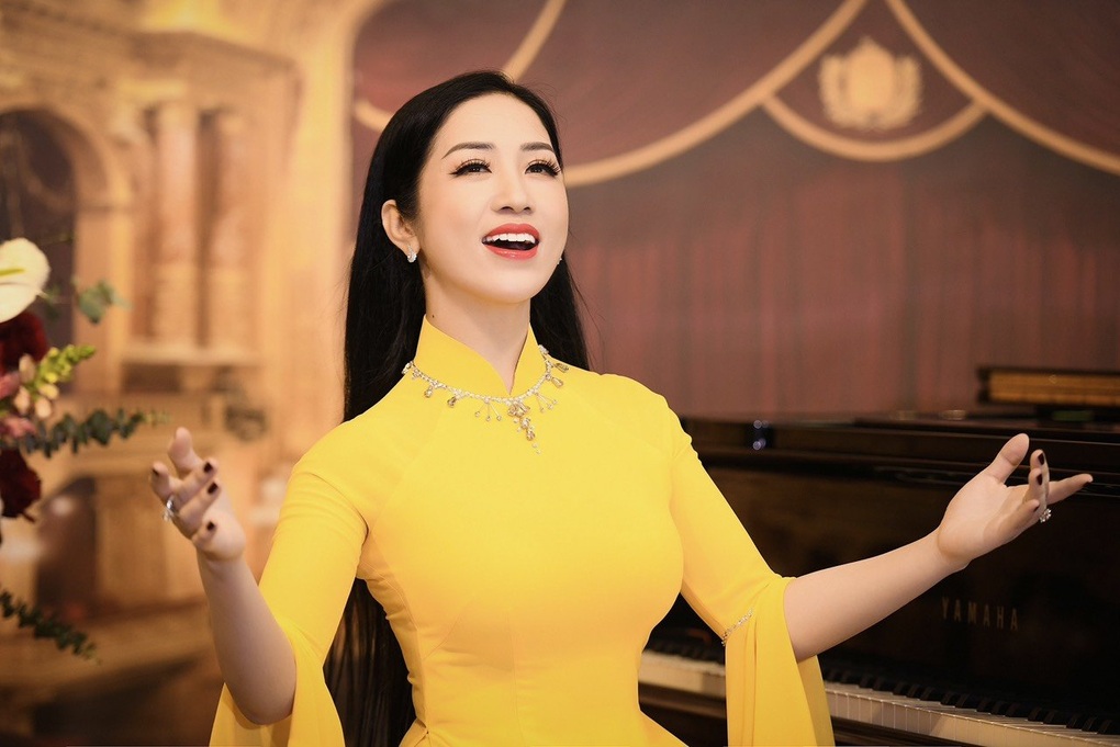 Phương Nga hát Bài ca người giáo viên nhân dân tri ân các thầy cô - 1 Phương Nga hát Bài ca người giáo viên nhân dân tri ân các thầy cô - 1