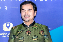 Đức Tiến: "Những khó khăn tôi đều giấu vào trong"