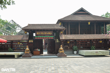 Nhà sàn gỗ lim lớn nhất Việt Nam, trị giá 200 tỷ đồng ở Điện Biên Phủ