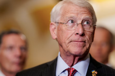 Nghị sĩ Mỹ đề xuất kế hoạch để châu Âu “mua hộ” vũ khí cho Ukraine