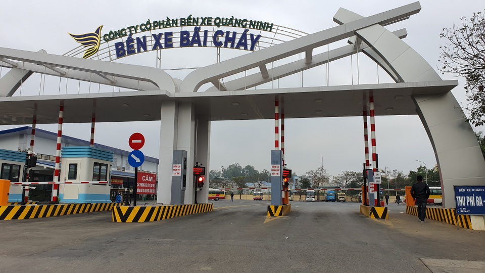 Quảng Ninh cho phép xe khách liên tỉnh hoạt động trở lại từ trưa nay - 2 Quảng Ninh cho phép xe khách liên tỉnh hoạt động trở lại từ trưa nay - 2