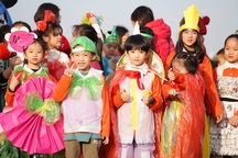 2.000 thiếu nhi tỉnh Hưng Yên đi bộ góp quỹ bảo vệ môi trường