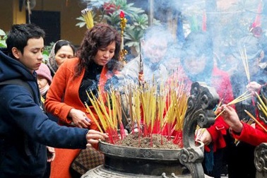  Hai anh em song sinh mang tên May Mắn và Rủi Ro