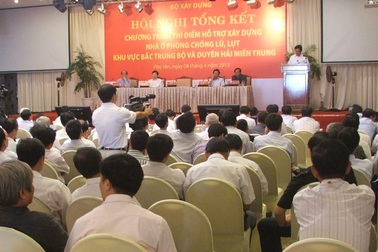 Thủ tướng Chính phủ đánh giá cao mô hình nhà tránh lũ