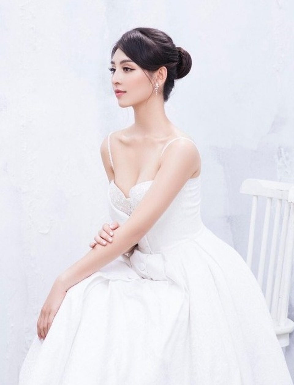 “Người đẹp tài năng” Lê Thanh Tú: “Họ đồn thi Hoa hậu là có đại gia chống lưng” - 8 “Người đẹp tài năng” Lê Thanh Tú: “Họ đồn thi Hoa hậu là có đại gia chống lưng” - 8