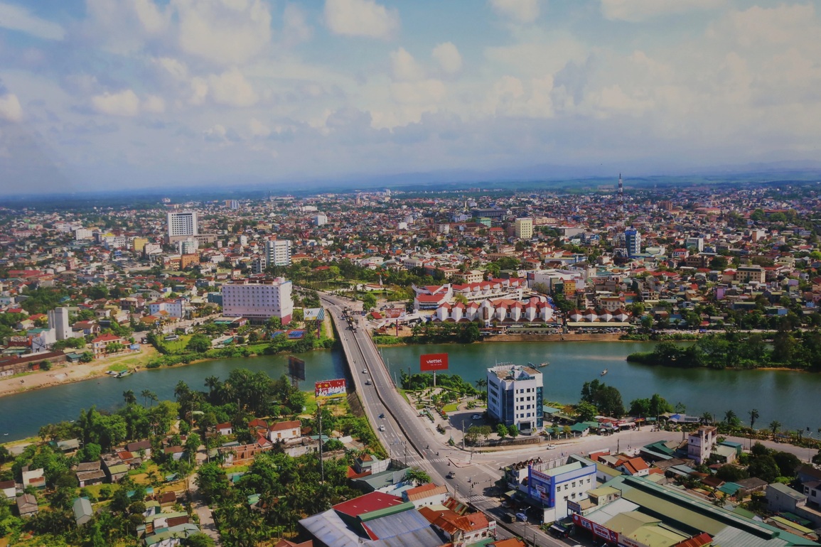 Thành phố đất lửa sau 50 năm giải phóng - 4 Thành phố đất lửa sau 50 năm giải phóng - 4