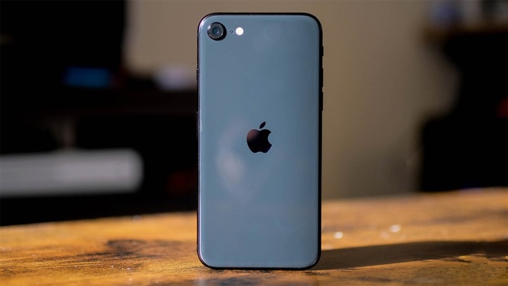 Đây là iPhone SE 3? - 1 Đây là iPhone SE 3? - 1