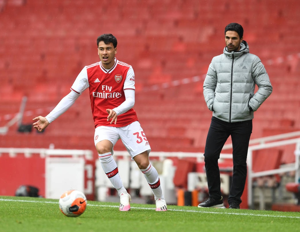 Arsenal thua 2-3 trước đội bóng đang thi đấu ở hạng Nhất - 7 Arsenal thua 2-3 trước đội bóng đang thi đấu ở hạng Nhất - 7