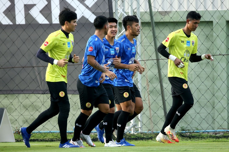 HLV Akira Nishino tuyên bố vượt mặt đội tuyển Việt Nam trong năm 2021 - 10