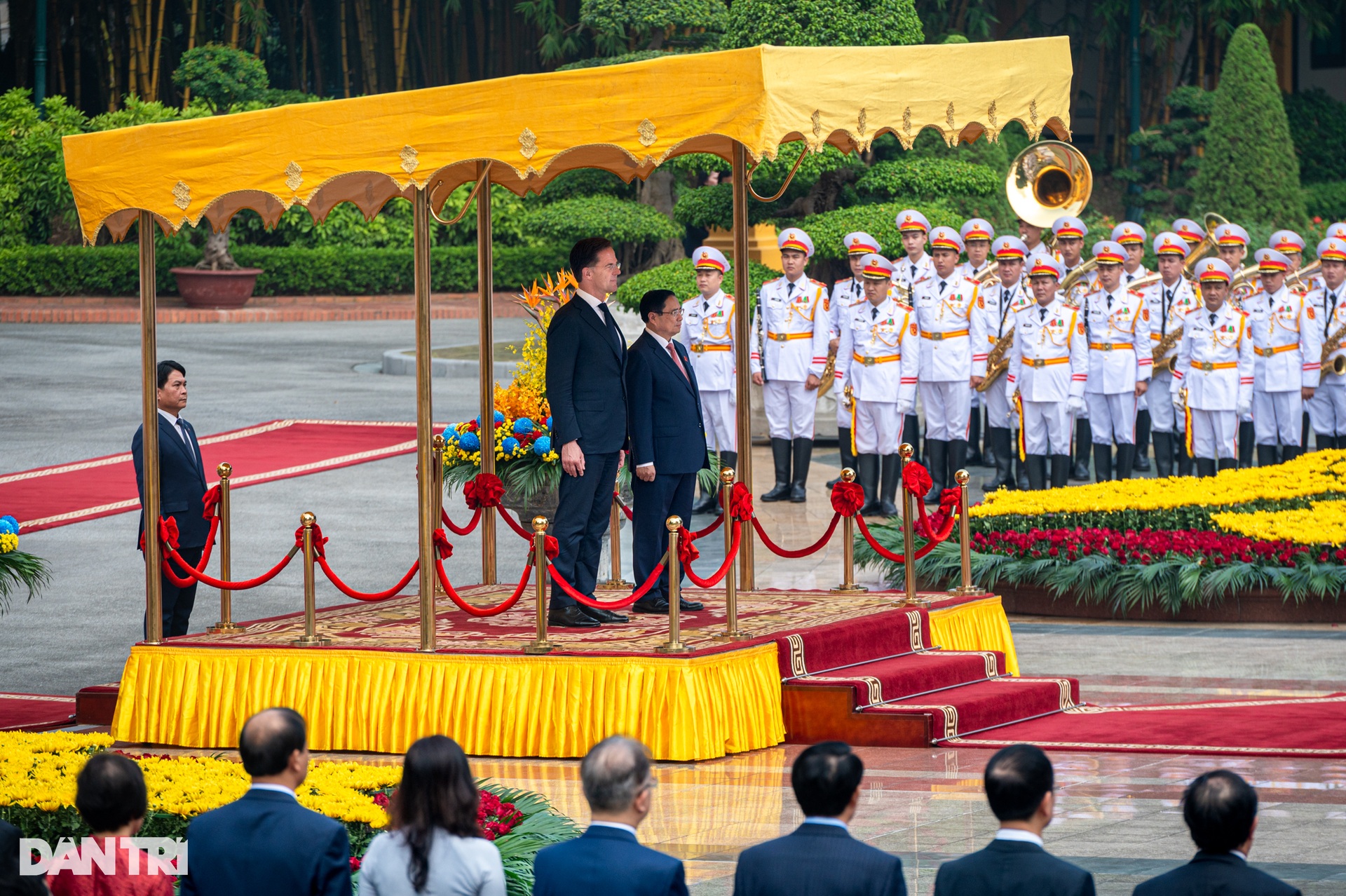 Thủ tướng Phạm Minh Chính chủ trì lễ đón Thủ tướng Hà Lan thăm Việt Nam - 2 Thủ tướng Phạm Minh Chính chủ trì lễ đón Thủ tướng Hà Lan thăm Việt Nam - 2