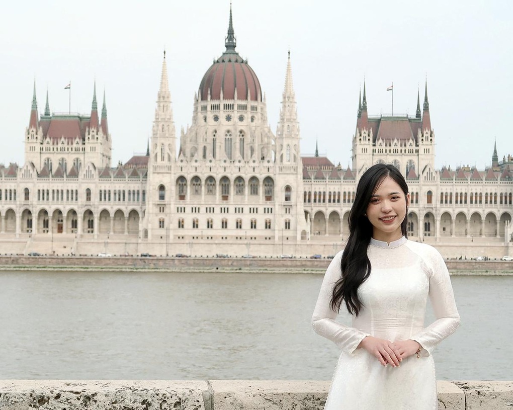 Nữ thủ khoa mang vẻ đẹp Việt ghi dấu khắp châu Âu - 1 Nữ thủ khoa mang vẻ đẹp Việt ghi dấu khắp châu Âu - 1