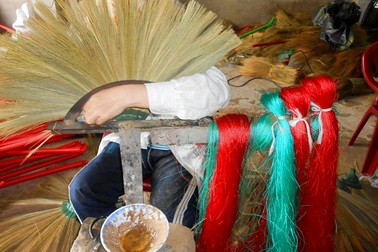 Quảng Nam: Làng nghề chổi đót “chạy đua” cùng Tết