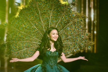 Phóng viên Dân trí đăng quang Á khôi 2 Press Green Beauty 2019