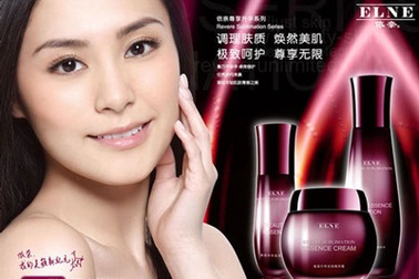 Chung Hân Đồng “ghen” với Trần Tuệ Lâm