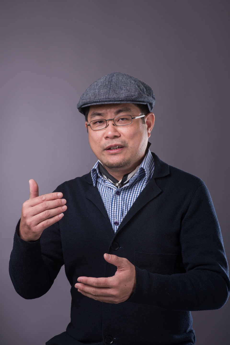 PGS. Phan Trung Nghĩa: Covid-19 rọi ánh sáng vào vùng tối kiến thức - 2 PGS. Phan Trung Nghĩa: Covid-19 rọi ánh sáng vào vùng tối kiến thức - 2