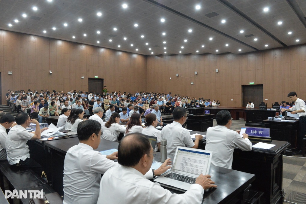 Cư dân nhà ông Lê Thanh Thản đòi được bồi thường 25,5 triệu đồng/m2 - 1 Cư dân nhà ông Lê Thanh Thản đòi được bồi thường 25,5 triệu đồng/m2 - 1