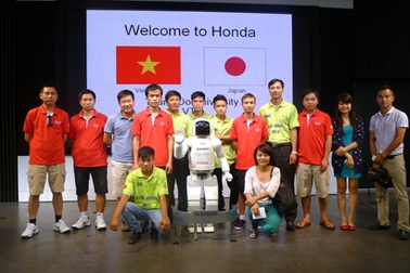 58 đội tuyển sinh viên tranh vé đi Nhật Bản thi lái xe