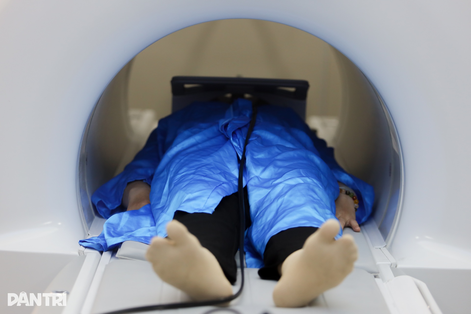 Chợ Rẫy vận hành máy MRI hiện đại nhất phía Nam, chụp nhanh gấp đôi - 2