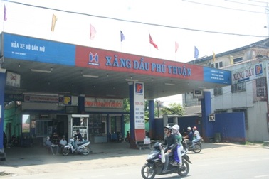 Hàng loạt cây xăng nghỉ bán vì "chê" chiết khấu thấp