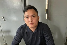 Bắt người đàn ông suốt 5 tháng nhắn tin vu khống cán bộ