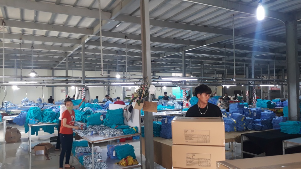 Ngang nhiên xây nhà máy may khủng trên đất nông nghiệp - 2 Ngang nhiên xây nhà máy may khủng trên đất nông nghiệp - 2