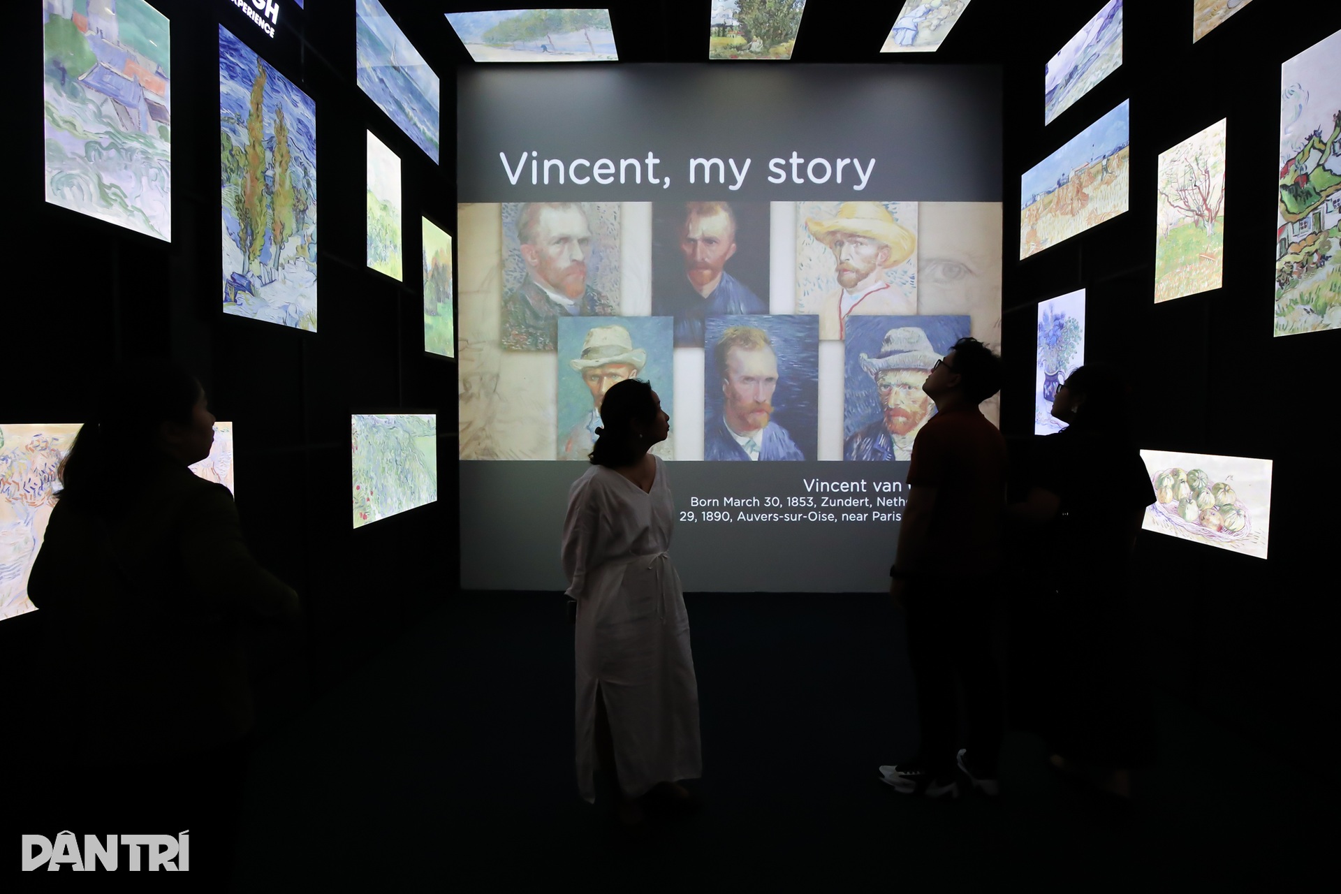 Đắm chìm trong không gian nghệ thuật đa giác quan của danh họa Van Gogh - 3 Đắm chìm trong không gian nghệ thuật đa giác quan của danh họa Van Gogh - 3