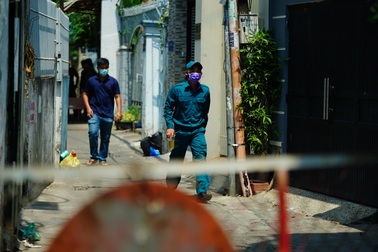 Cách ly một phần hẻm có ca bệnh số 65 dương tính virus Corona