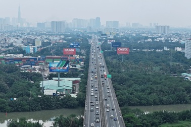 Tình huống "thắt cổ chai" khi thi công mở rộng cao tốc TPHCM - Long Thành