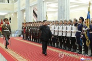 Lý do ông Kim Jong-un bất ngờ triệu tập chỉ huy quân đội trong 4 ngày