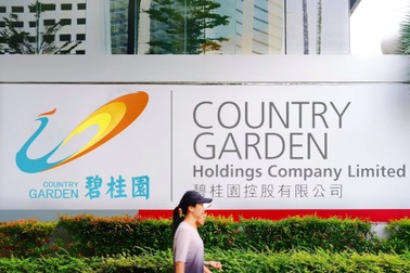 Sau Evergrande, bất động sản Trung Quốc tiếp tục nhận thêm "đòn giáng"