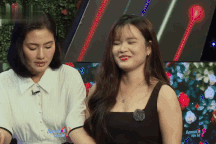 Chàng trai khao khát tình yêu như bố mẹ, lúng túng khi cầm tay cô gái 10X