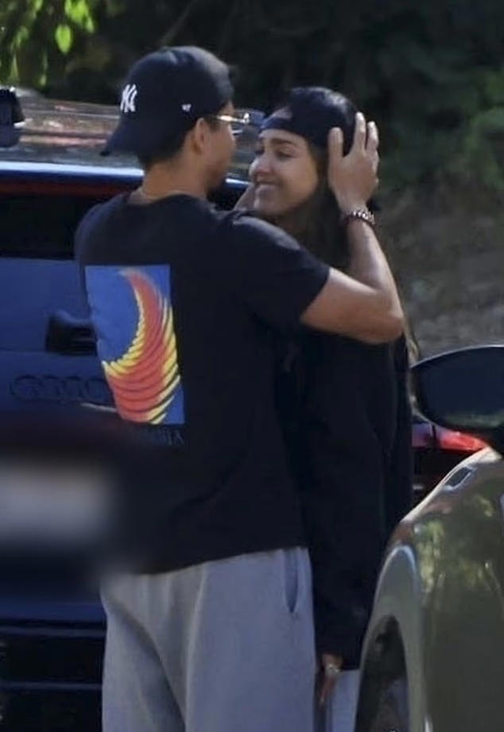 “Thiên thần bóng tối” Jessica Alba hẹn hò với diễn viên kém 11 tuổi - 3 “Thiên thần bóng tối” Jessica Alba hẹn hò với diễn viên kém 11 tuổi - 3