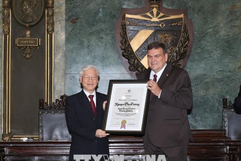 Lễ trao Bằng Tiến sĩ danh dự chuyên ngành khoa học chính trị tặng Tổng Bí thư Nguyễn Phú Trọng