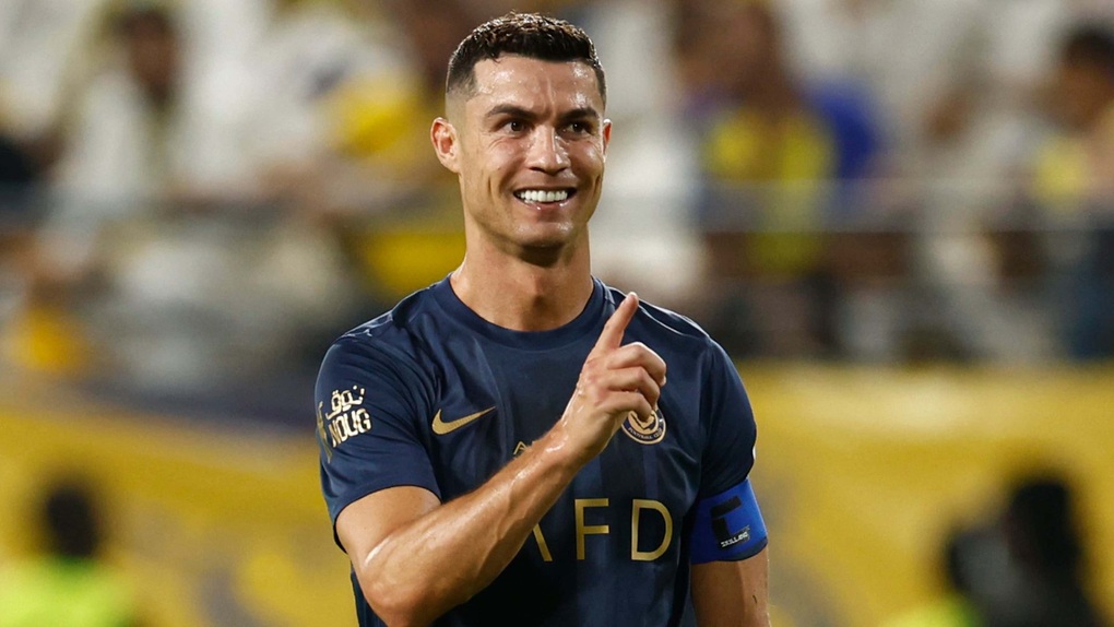 C.Ronaldo thiết lập cột mốc chưa từng có trong lịch sử bóng đá - 1