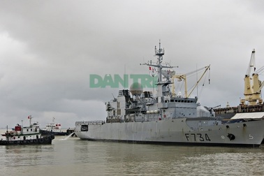 Tuần dương hạm Hải quân Pháp thăm hữu nghị Đà Nẵng