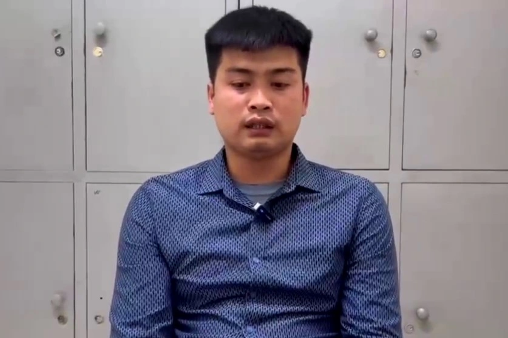 Nhân viên sân bay bị dí dùi cui điện vì nhắc nhở người đỗ xe sai quy định - 2 Nhân viên sân bay bị dí dùi cui điện vì nhắc nhở người đỗ xe sai quy định - 2