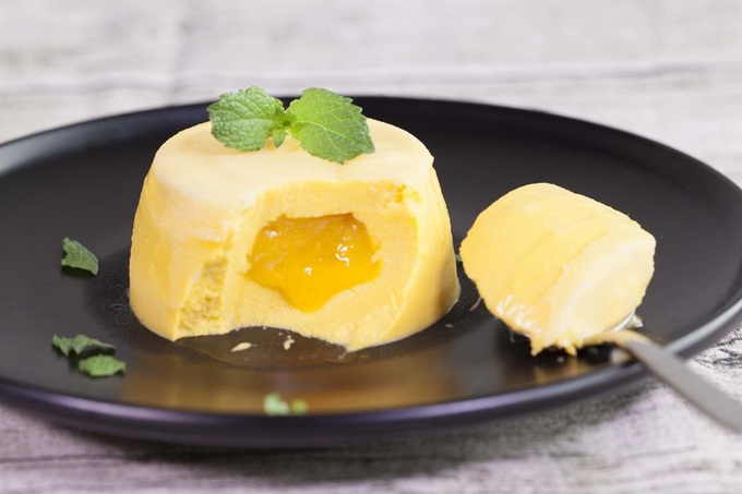 Nhà dư xoài chín tôi mang ra làm pudding xoài giải quyết hết trong nháy mắt - Ảnh 5.