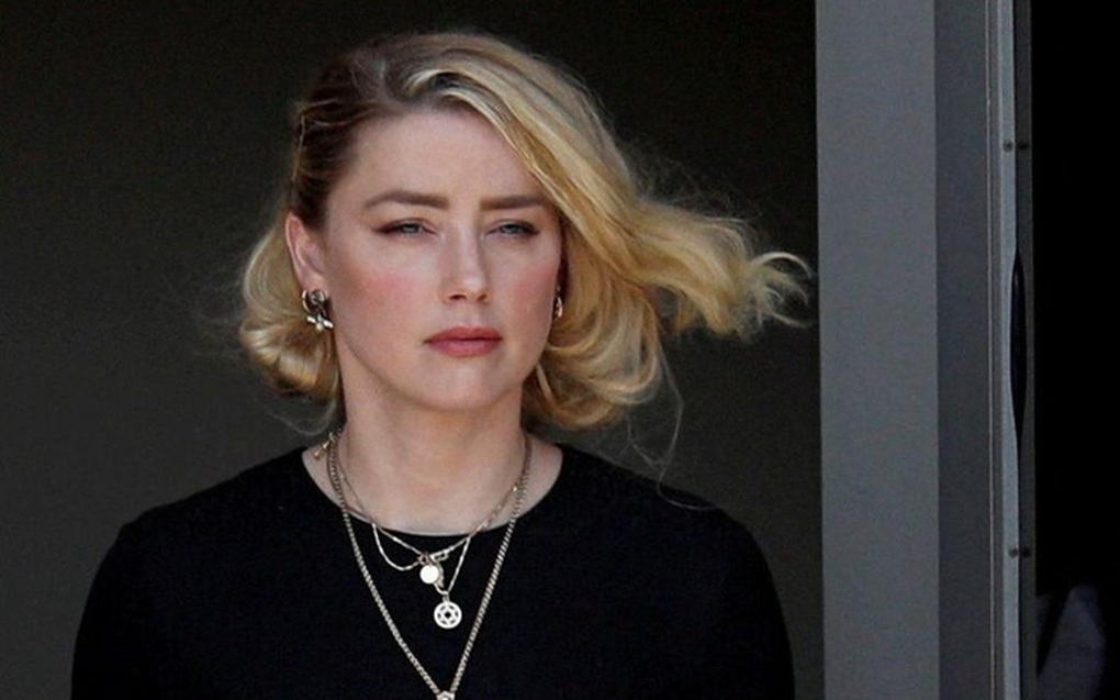 Amber Heard bất ngờ được bênh vực trong vụ kiện với Johnny Depp - 2 Amber Heard bất ngờ được bênh vực trong vụ kiện với Johnny Depp - 2