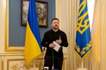 Ông Zelensky muốn gặp ông Trump tại tang lễ Giáo hoàng Francis