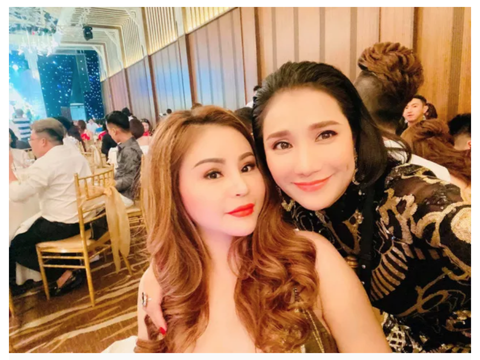 Cát Tường gây “sốc” khi tiết lộ nhường bạn trai cho Lê Giang - 2 Cát Tường gây “sốc” khi tiết lộ nhường bạn trai cho Lê Giang - 2