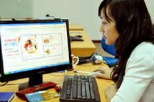 Công chức Hà Nội không được quảng cáo, mua bán trong giờ làm việc