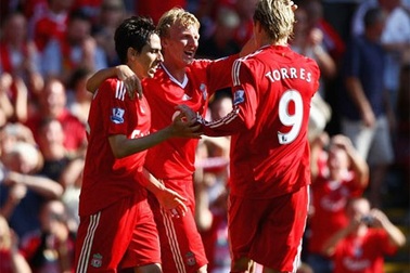 Benitez lo ngại mối hiểm họa từ Leeds United