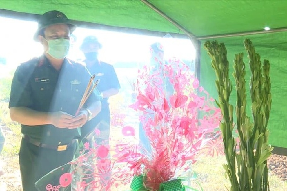 Quảng Trị: Phát hiện hài cốt liệt sĩ với nhiều xương, răng cùng các di vật - 2 Quảng Trị: Phát hiện hài cốt liệt sĩ với nhiều xương, răng cùng các di vật - 2