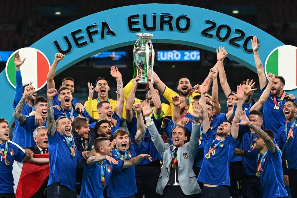 Báo chí thế giới ngả mũ thán phục chức vô địch Euro 2020 của Italia - 1 Báo chí thế giới ngả mũ thán phục chức vô địch Euro 2020 của Italia - 1